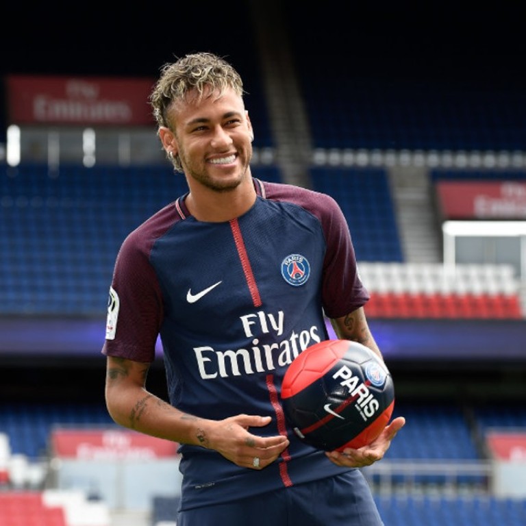 Paris saint shop germain strip