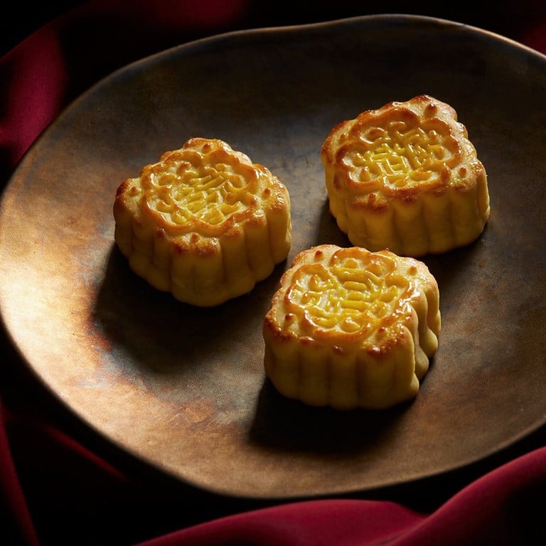 InterContinental Grand Stanford, The Peninsula Hong Kong, Tycoon Tann, Dalloyau, Duddell’s and Ms B’s Cakery offer creative and unusual mooncakes