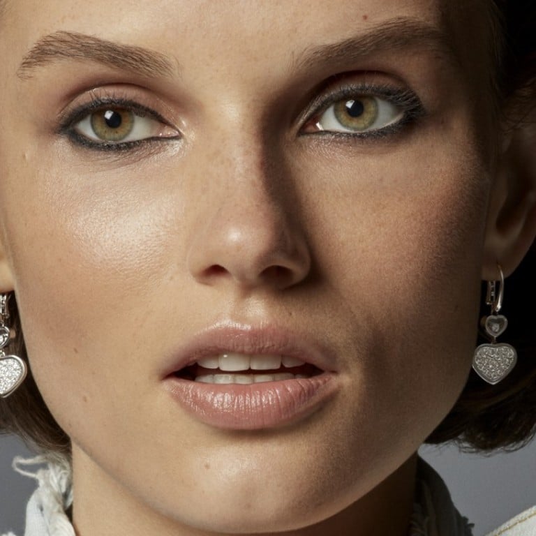 You can now shop for Chopard’s iconic Happy Diamonds collection online.