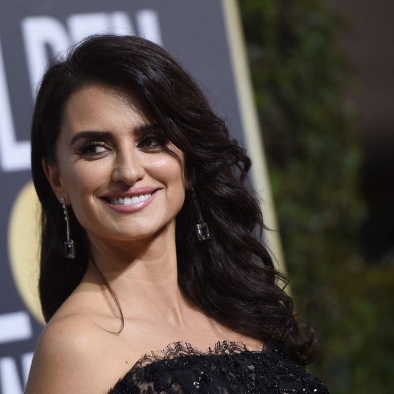 Penelope Cruz arrives for the 75th Golden Globe Awards on January 7, 2018, in Beverly Hills, California. Photo: AFP PHOTO / VALERIE MACON