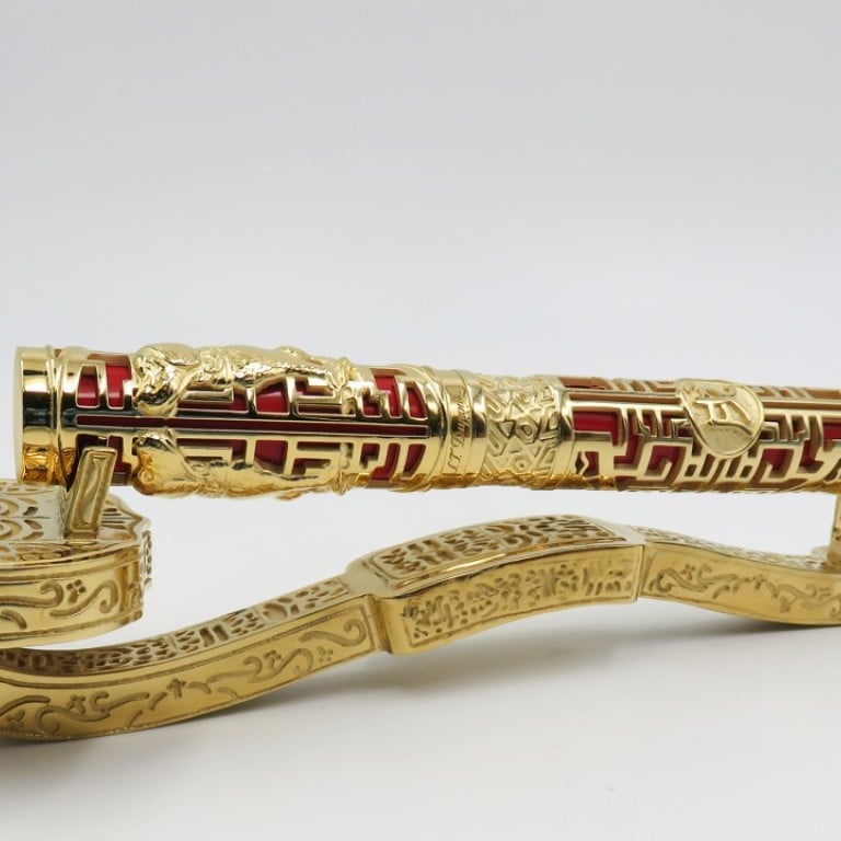 S. T Dupont Year of The Dog Ultra Exclusive Collection Neo-Classic President pen.