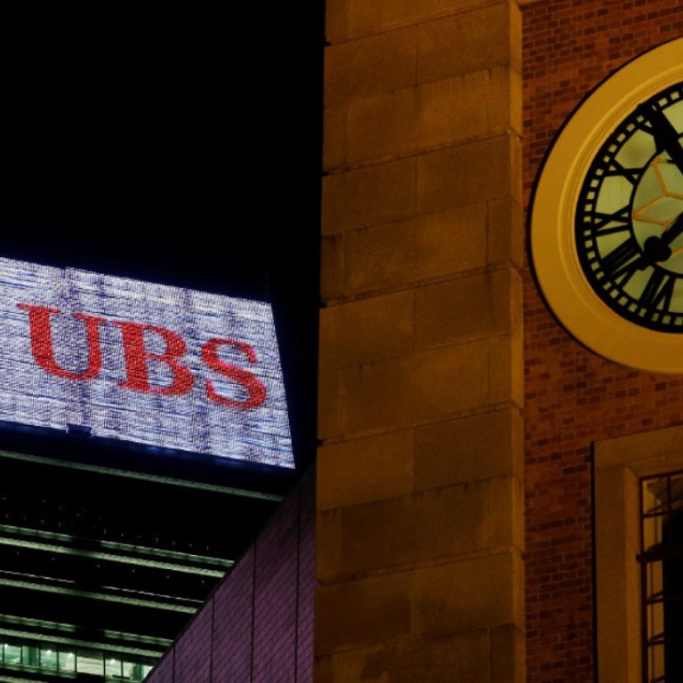 A UBS survey has found that many super-wealthy people are holding on to large quantities of cash because the memory of the global financial crisis is still fresh in their minds. Photo: Reuters