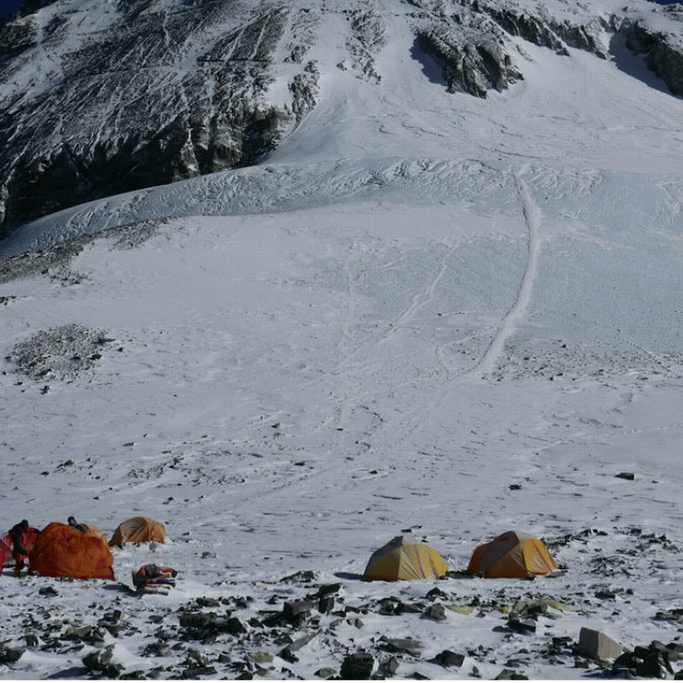New hypoxic tents can help climbers adjust to high altitudes quicker, shortening the time needed to scale Mount Everest. Photo: Elite Traveler.
