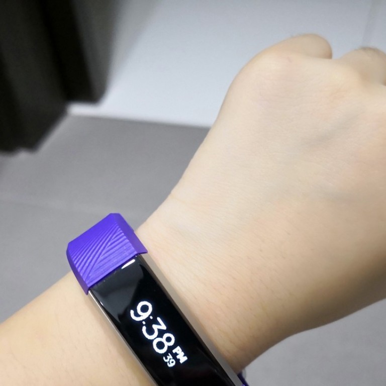 Jnr fitbit outlet