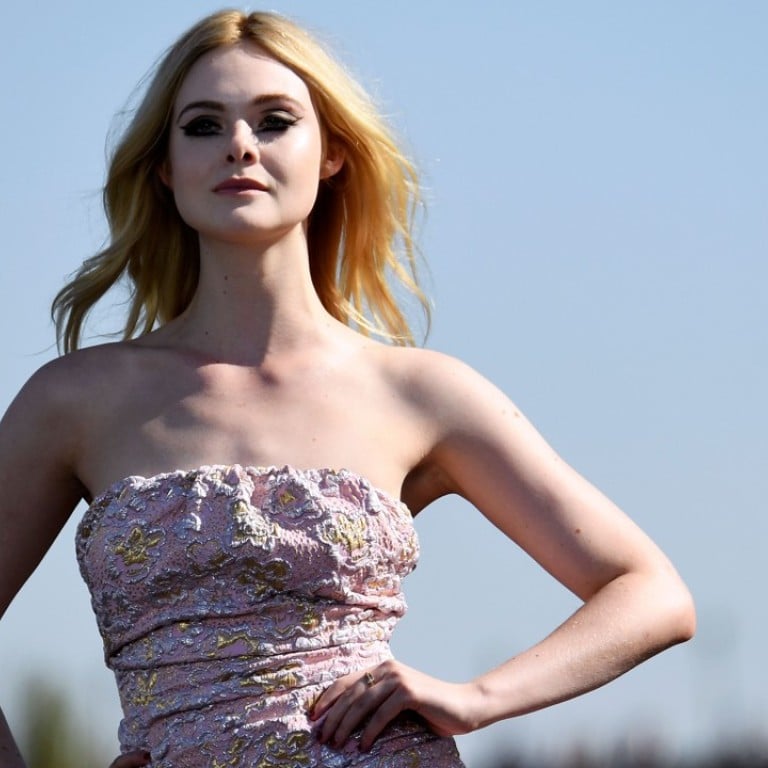 American actress and model Elle Fanning presents a creation during cosmetics company L’Oréal’s Paris Fashion Week show on Sunday, which featured spring/summer 2019 collection designs by 14 fashion brands including Off-White, Miu Miu and Sonia Rykiel. Photo: AFP