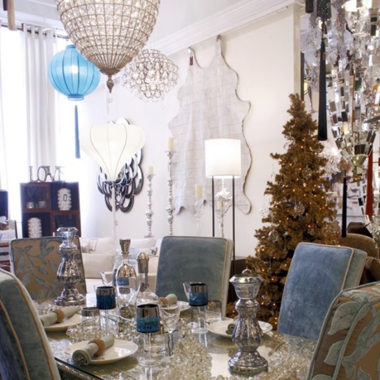 Tequila Kola Christmas table setting