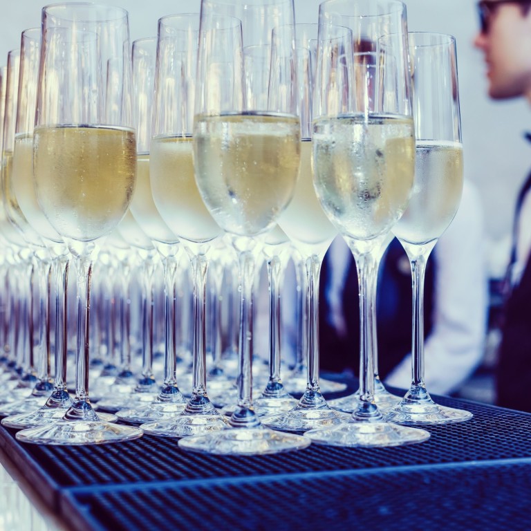 Flutes look elegant, but are not the best way to serve champagne. Photo: Shutterstock