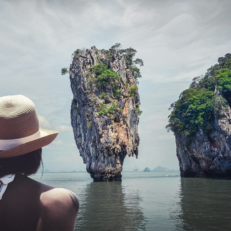 Like most millennials, the typical global wellness traveller prefers yoga and relaxing meditation retreats over fitness-based programmes or those focused in spas. Photo: Pexels.