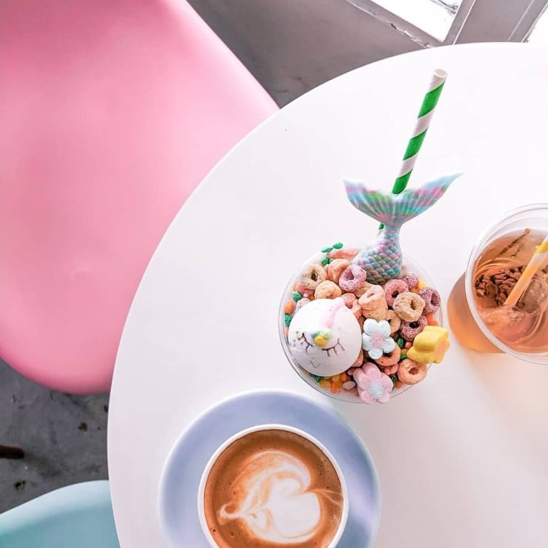 Unicorn and mermaid drinks from Chubbeecloud Damansara Uptown. Photo: Instagram @sycookies