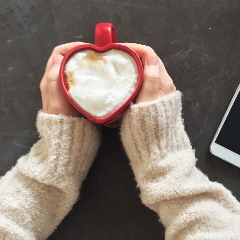 Apps can make dating a lot more fun and can strengthen a relationship.