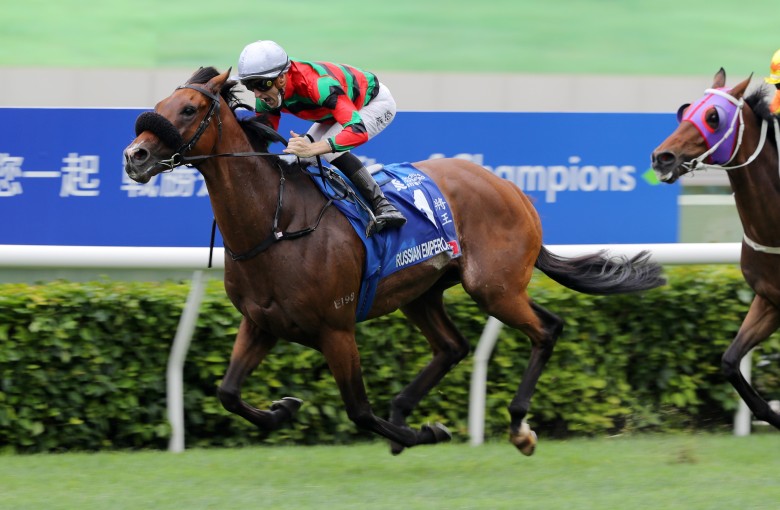 Russian Emperor wins last season’s Champions & Chater Cup under Blake Shinn. Photos: Kenneth Chan