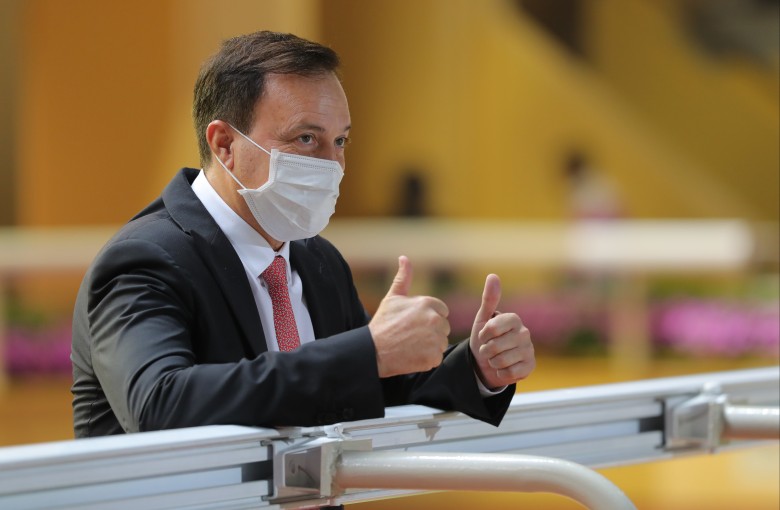 Caspar Fownes loves nothing more than celebrating winners at Happy Valley. Photo: Kenneth Chan