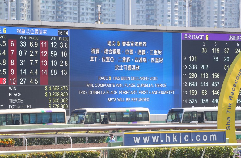 Jockey Club stewards abandon the Class Four Holly Handicap (1,650m) at Sha Tin on Saturday after Fast Pace dislodges Hugh Bowman. Photo: Kenneth Chan