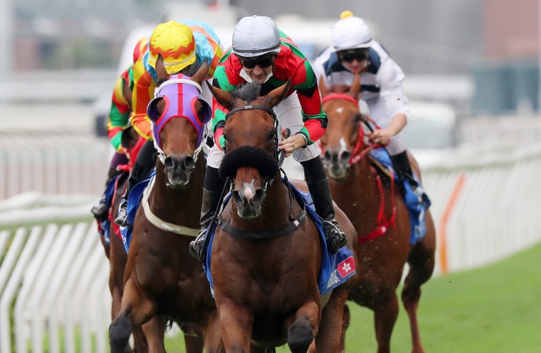 Russian Emperor wins last year’s Champions & Chater Cup. Photos: Kenneth Chan