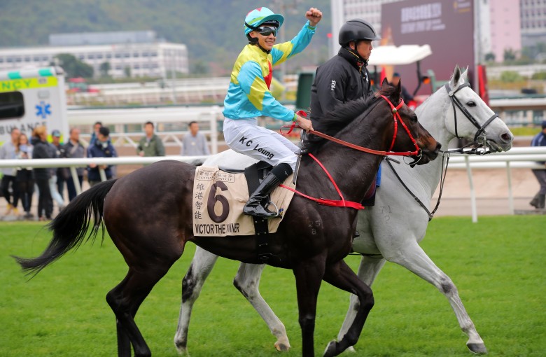 Derek Leung pumps his fist after winning the Group One Centenary Sprint Cup (1,200m) aboard Victor The Winner. Photos: Kenneth Chan