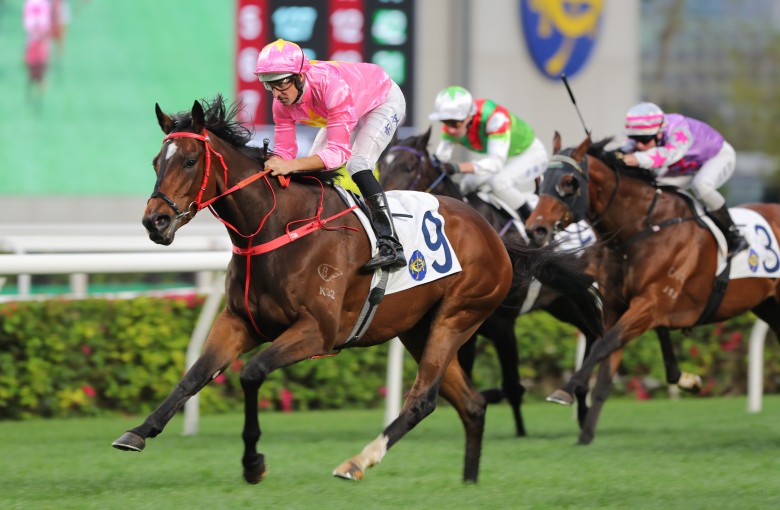 Sky Jewellery salutes at Sha Tin. Photos: Kenneth Chan