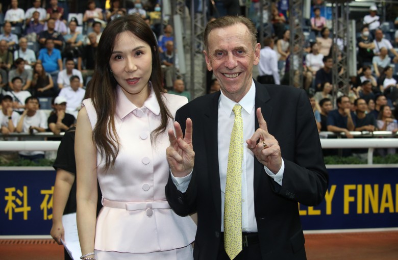 John Size celebrates his 13th trainers’ premiership. Photos: Kenneth Chan