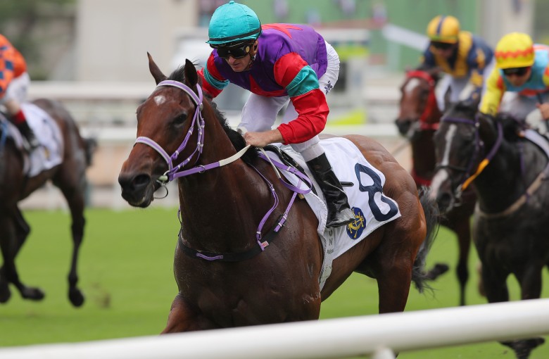 Lightness Of Music bolts in on debut for Zac Purton in June. Photos: Kenneth Chan