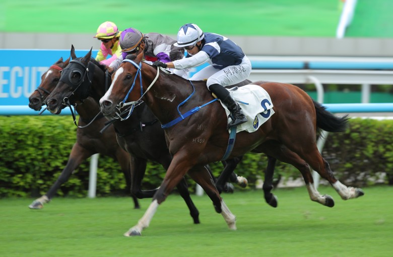 The Heir salutes at Sha Tin on the opening day of this season. Photos: Kenneth Chan