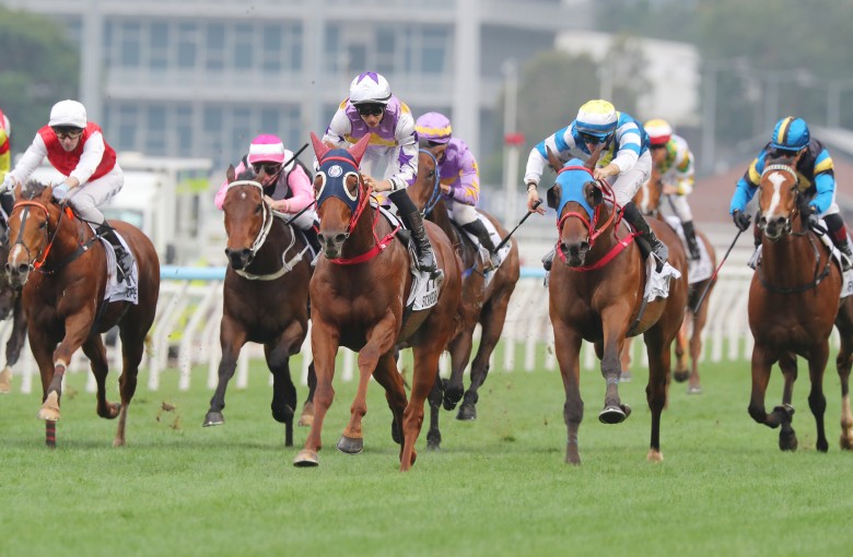 Stormy Grove (centre) powers to victory in the Classic Cup under Harry Bentley. Photos: Kenneth Chan