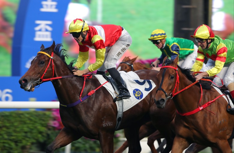 Emblazon notches his fourth straight triumph on March 1 under Jerry Chau. Photos: Kenneth Chan
