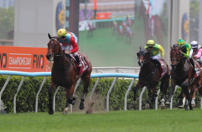 Ka Ying Rising wins the Group One Chairman’s Sprint Prize (1,200m). Photos: Kenneth Chan