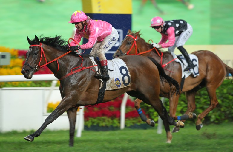 Andrea Atzeni guides Sky Jewellery to victory at Sha Tin. Photos: Kenneth Chan