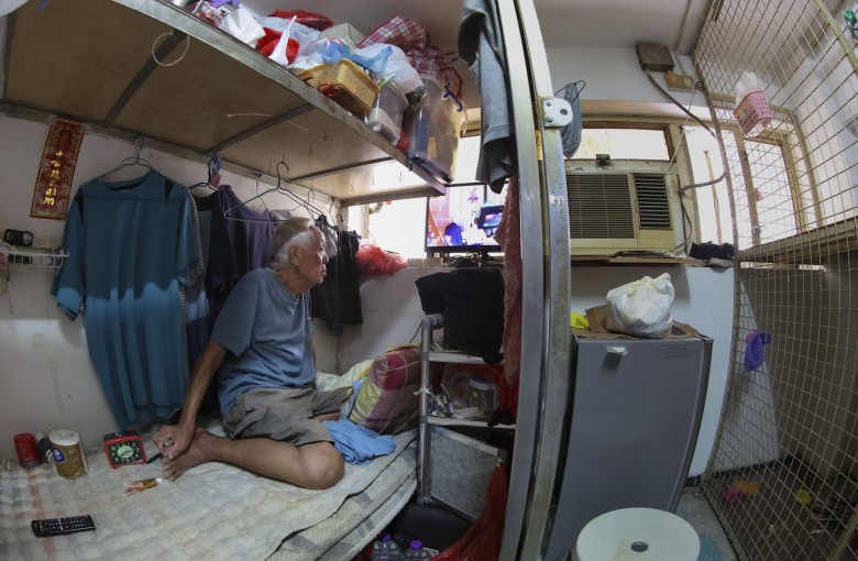 The monthly rent for this cage home in Sham Shui Po, measuring less than 20 sq ft in size, was HK$2,500 in 2024. Photo: Dickson Lee
