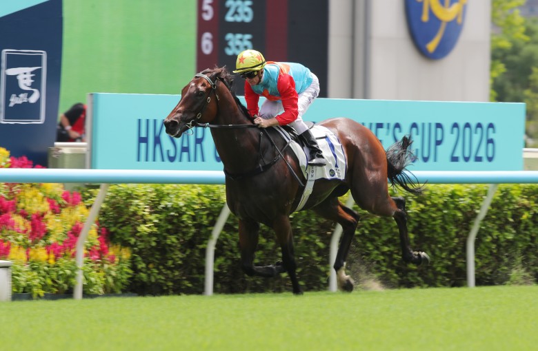Ka Ying Rising scores a stunning victory in the Group Three HKSAR Chief Executive’s Cup at Sha Tin. Photos: Kenneth Chan