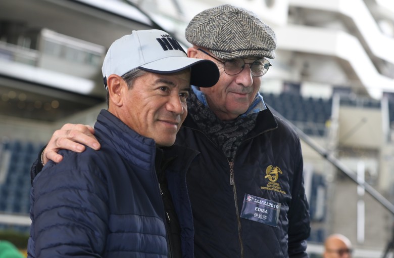 Tony Cruz with Alain de Royer Dupre at the HKIR barrier draw on Thursday morning. Photos: Kenneth Chan