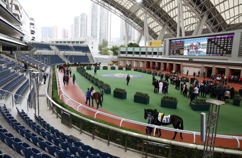 Coronavirus Racetrack Crowds Cut To 400 As Jockey Club Accepts Government Demands Hk Racing South China Morning Post