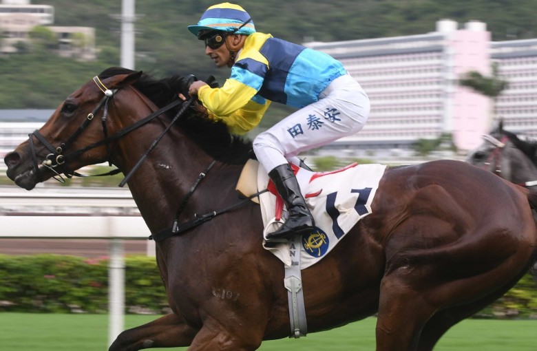 Karis Teetan wins on Righteous Doctrine at Sha Tin on Sunday. Photos: Kenneth Chan