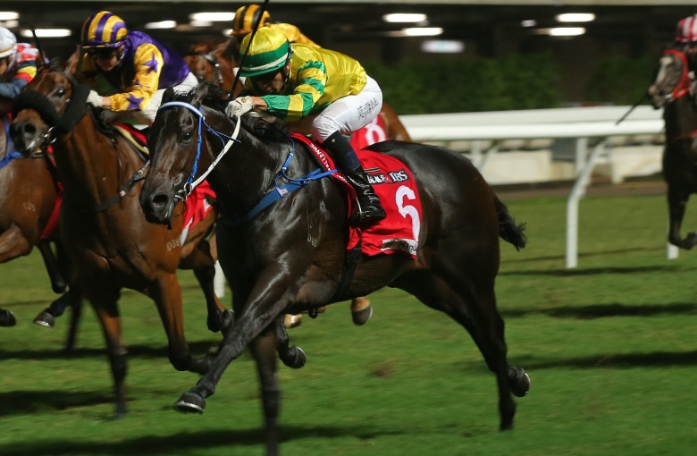 Sky Darci storms to victory at Happy Valley. Photos: Kenneth Chan