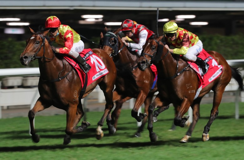 Keith Yeung pilots Astrologer to victory at Happy Valley on Wednesday night. Photo: Kenneth Chan