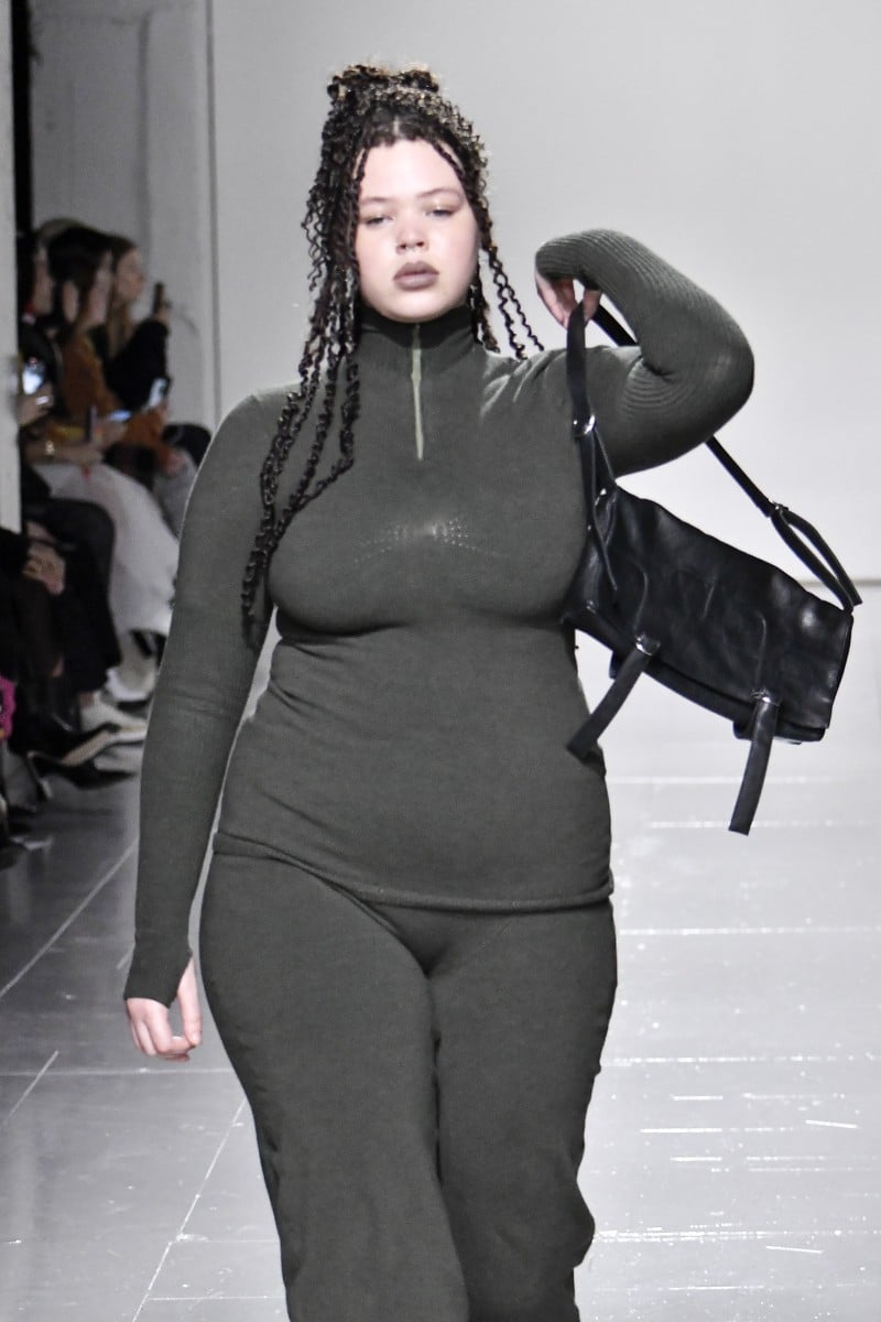 The mean life of a 'midsize' model - News