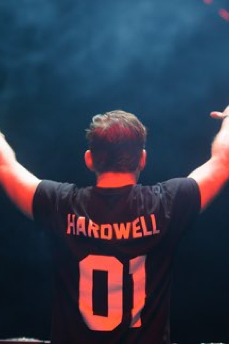 Hardwell Mad World (Feat. Jake Reese) Cover Art ID: 81338 Desktop Background