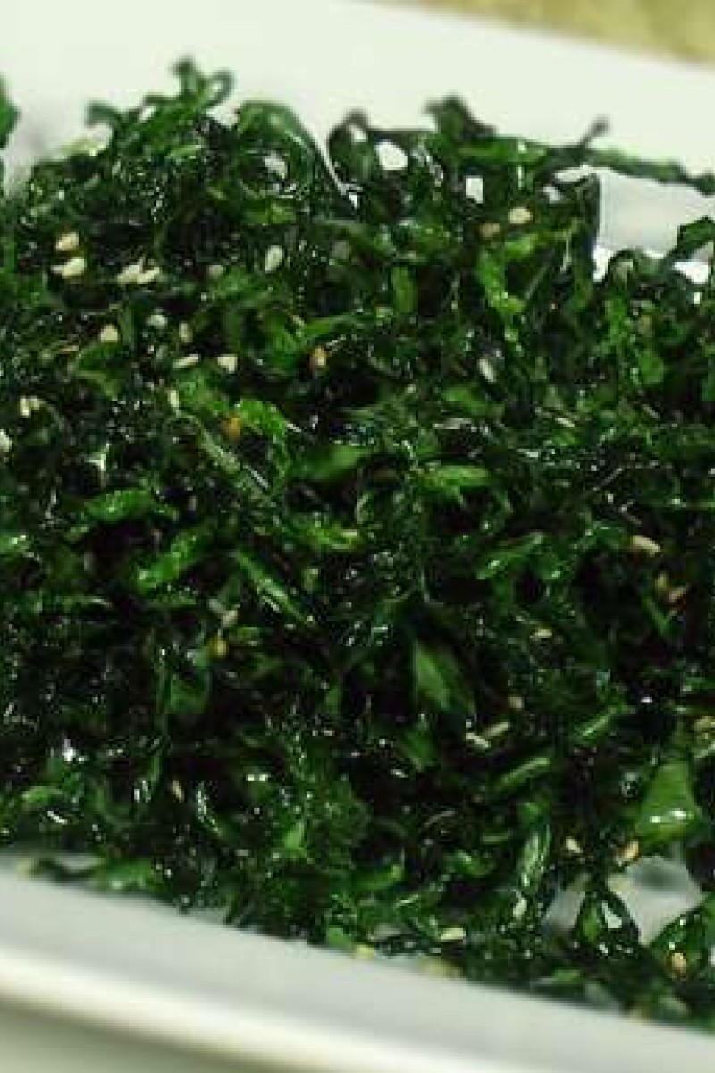 What is chinese seaweed deals made from