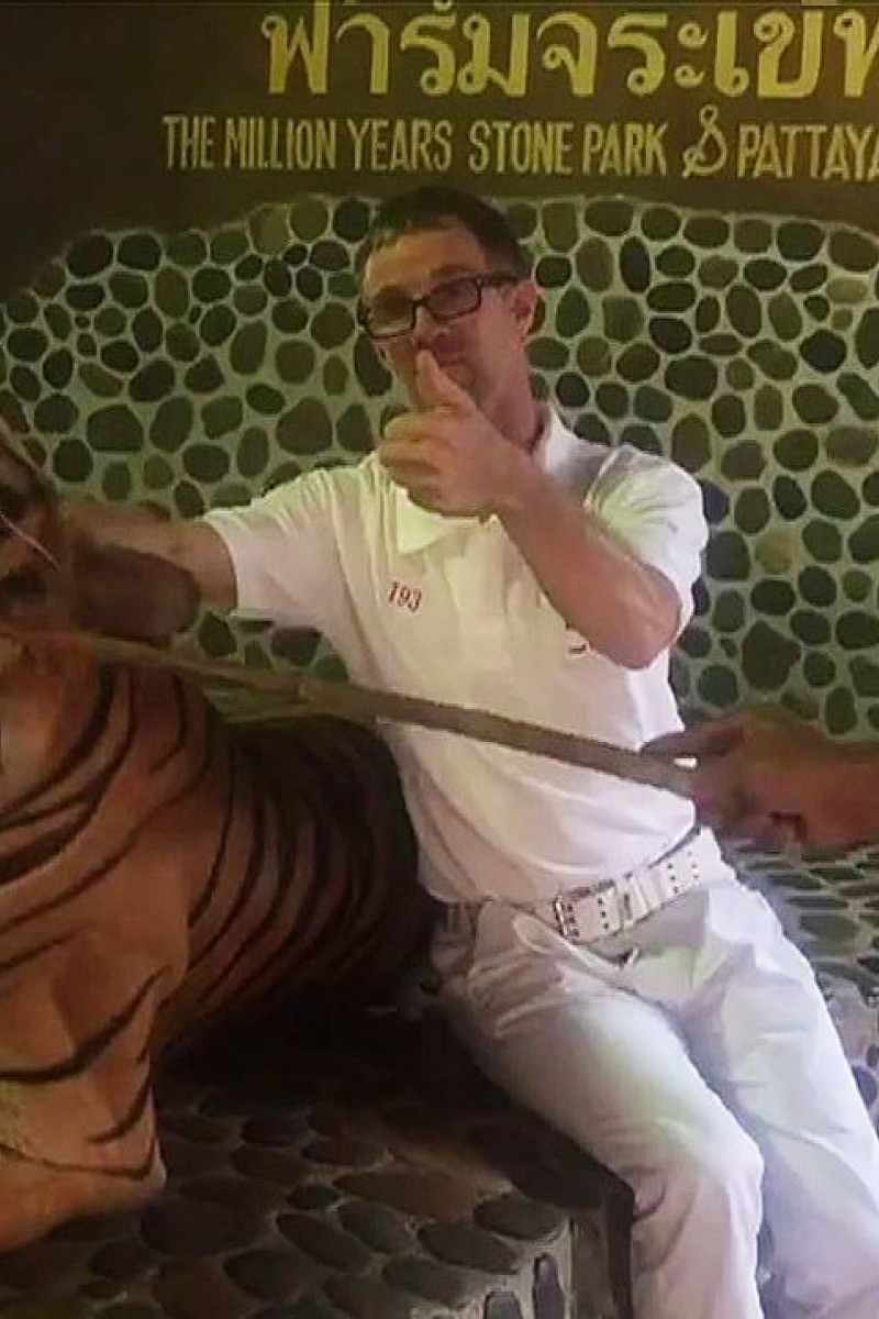 Thai zoo under fire after video of tiger being prodded goes viral