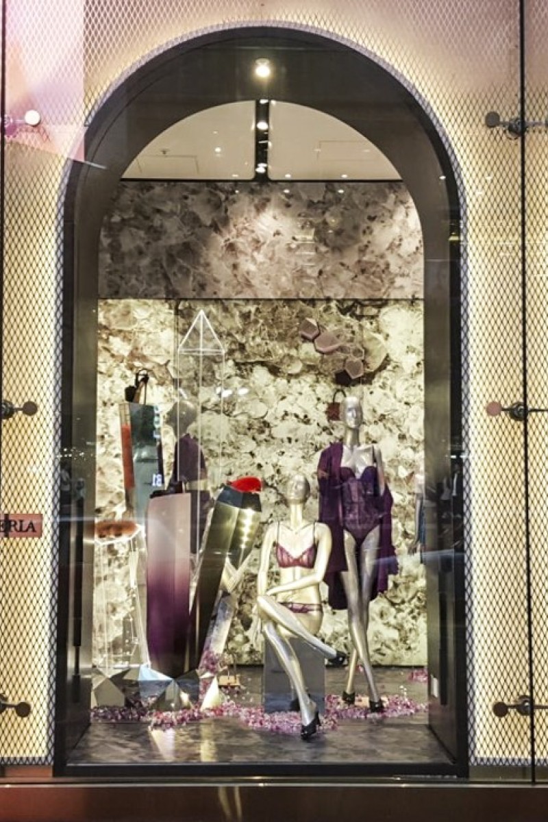 Brand La Perla underwear lingerie window store in Rome Italy, shopping  luxury fashion made in Italy Stock Photo - Alamy