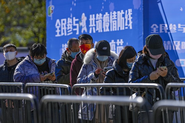 China is giving booster shots, but not using mRNA jabs that have been shown to give higher protection against the Omicron variant. Photo: AP