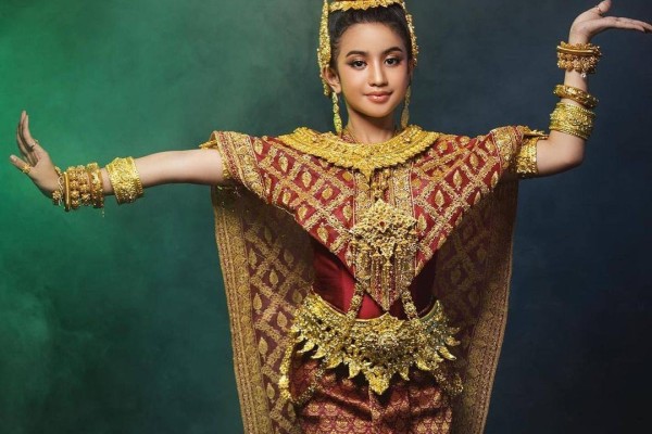 Cambodia’s princess, Jenna Norodom, is a national pride for her beauty, talent and love for her country. Photo: Jenna Norodom/Facebook