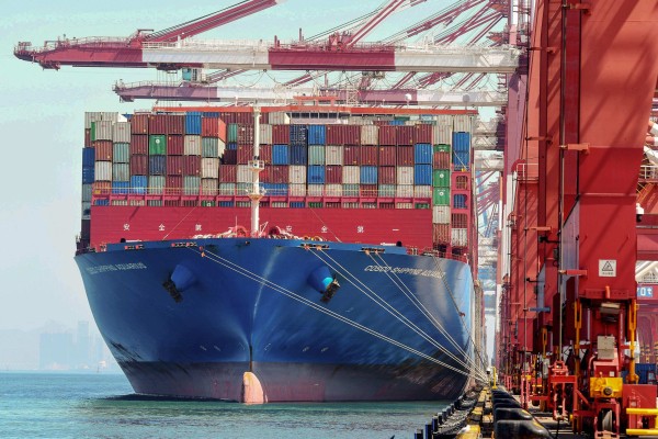 China’s exports grew by 7.1 per cent in August compared with a year earlier, while imports grew by 0.3 per cent last month, data released on Wednesday showed. Photo: AFP