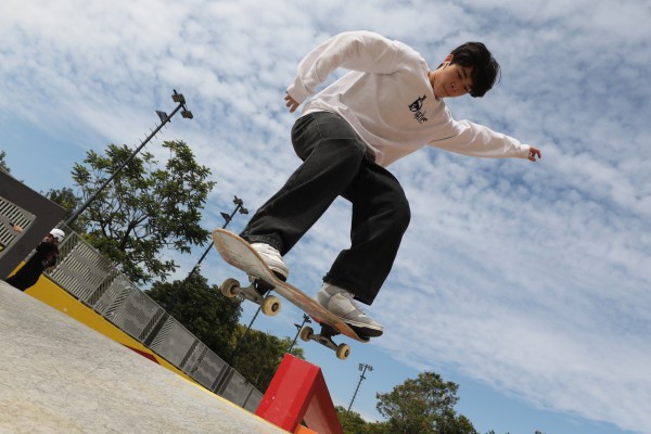 Maksim Zhang in action at Lai Chi Kok Skatepark. Photo: Xiaomie Chen