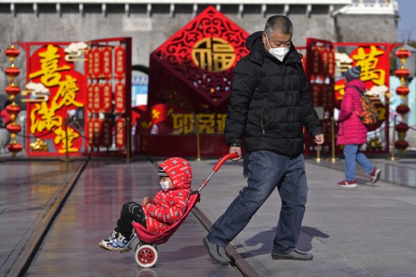 In this edition of the Global Impact newsletter, we look at the news that China’s population dropped by 850,000 people last year and what,  if anything, Beijing can do. Photo: AP