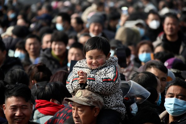Deaths outnumbered births as China’s overall population plummeted by 850,000 people to 1.4118 billion in 2022, down from 1.4126 billion a year earlier. Photo: Xinhua