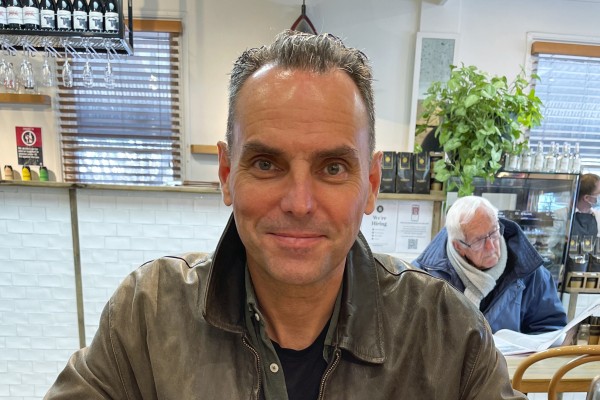 A Sydney court postponed an extradition hearing for Dan Duggan, a former U.S. military pilot accused of illegally training Chinese aviators. Photo: Saffrine Duggan via AP