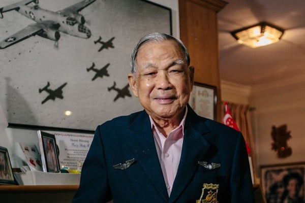 Captain Ho Weng Toh, one of the last survivors of the World War II Flying Tigers, has died, aged 103. 