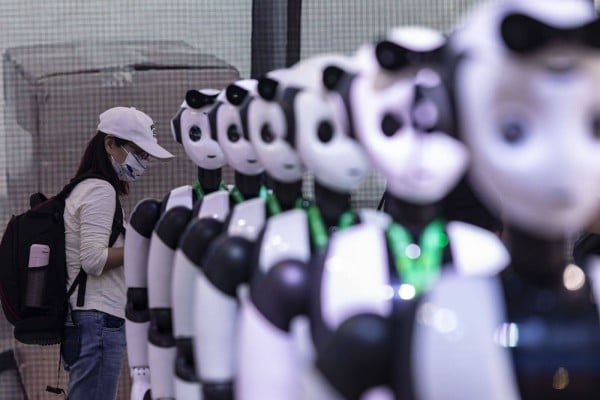 Robots are on display at a booth at the World AI Conference in Shanghai on July 7, 2023. Photo: Bloomberg
