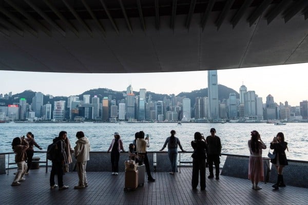 As the world’s largest offshore yuan centre, Hong Kong handles some 80 per cent of international yuan payment transactions. Photo: Bloomberg