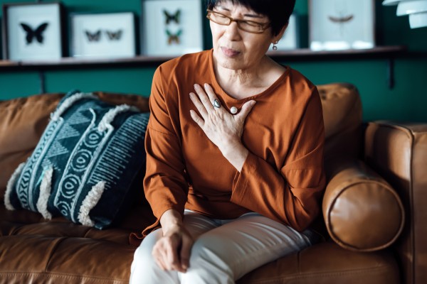 The risk of heart attack in post-menopausal women increases faster than in men of the same age. A new study links this to oestrogen loss. Photo: Getty Images